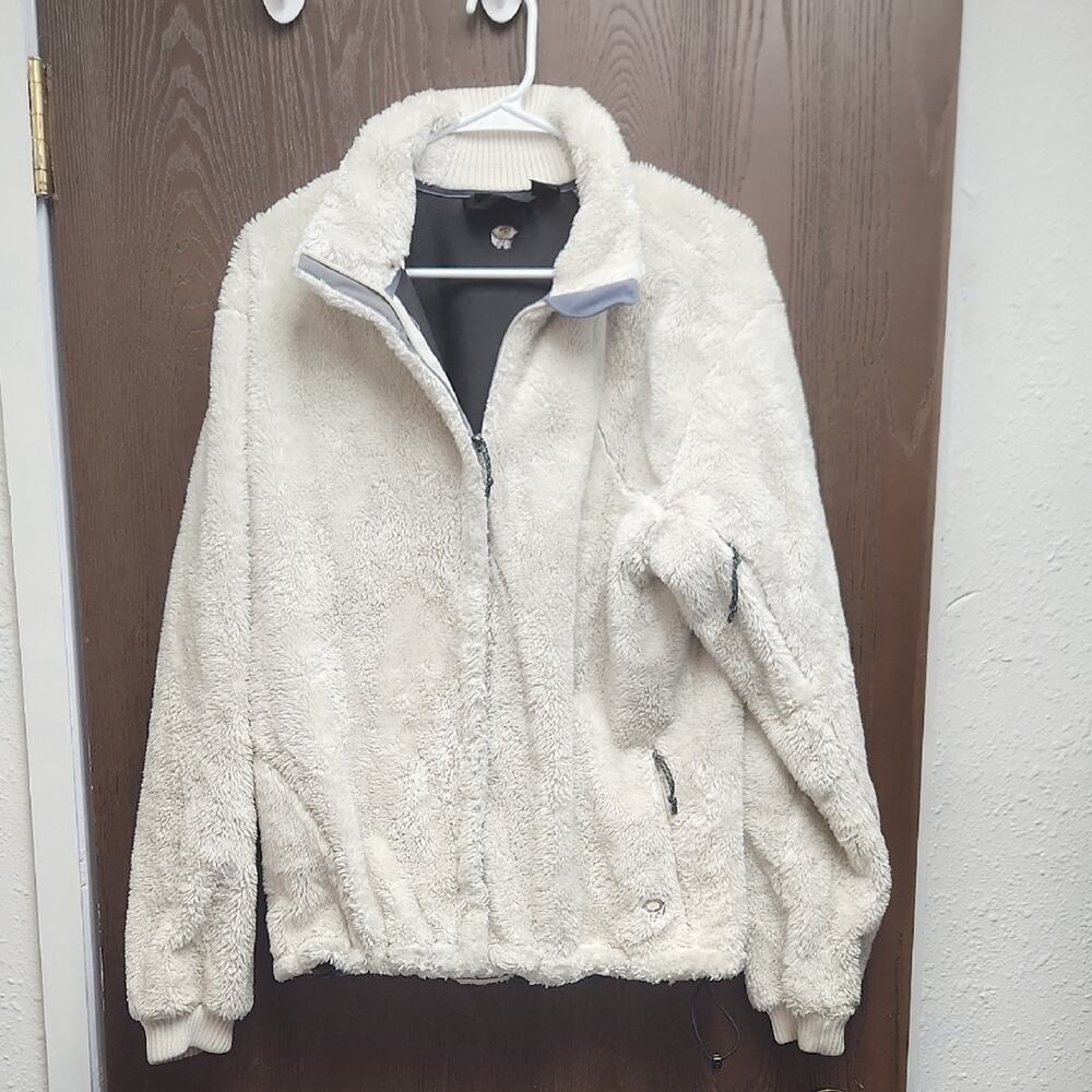 Mountain Hardwear Off-White Teddy Jacket